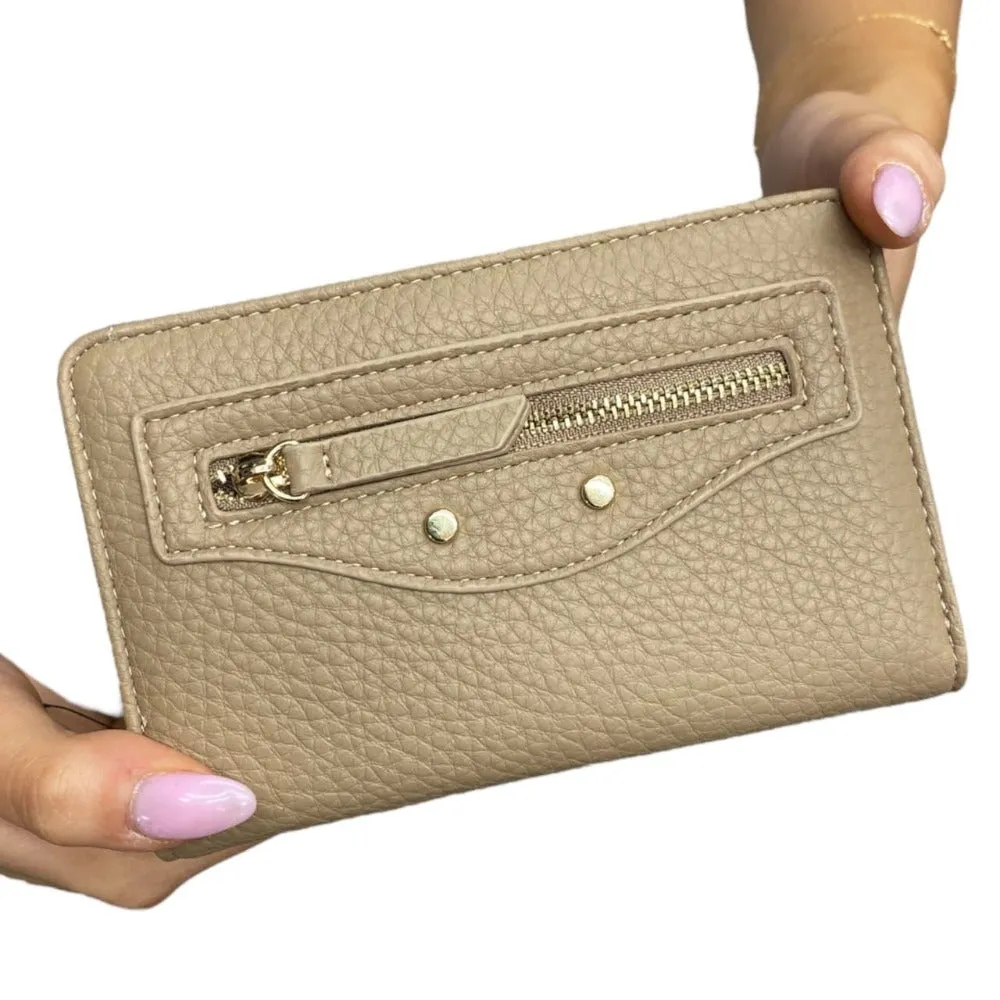 A82 Modern Wallet