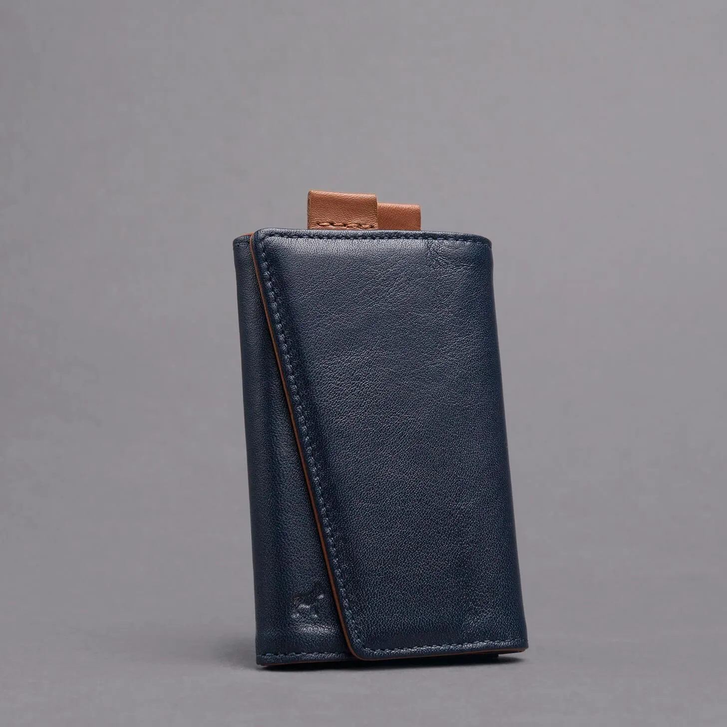 AirTag Ready Speed Wallet - the Frenchie Co.