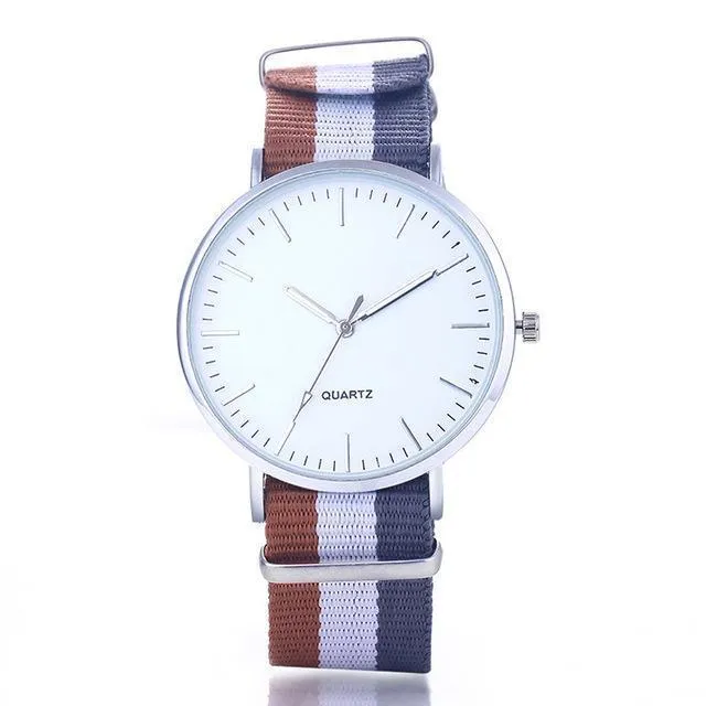 Attractive Quartz Watch with Multi-color Strap
