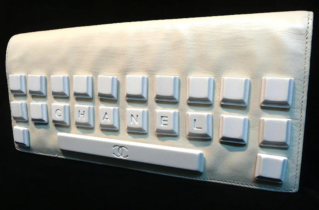 Authentic Chanel ONE OF A KIND HAUTE COUTURE RUNWAY Bone Keyboard Clutch