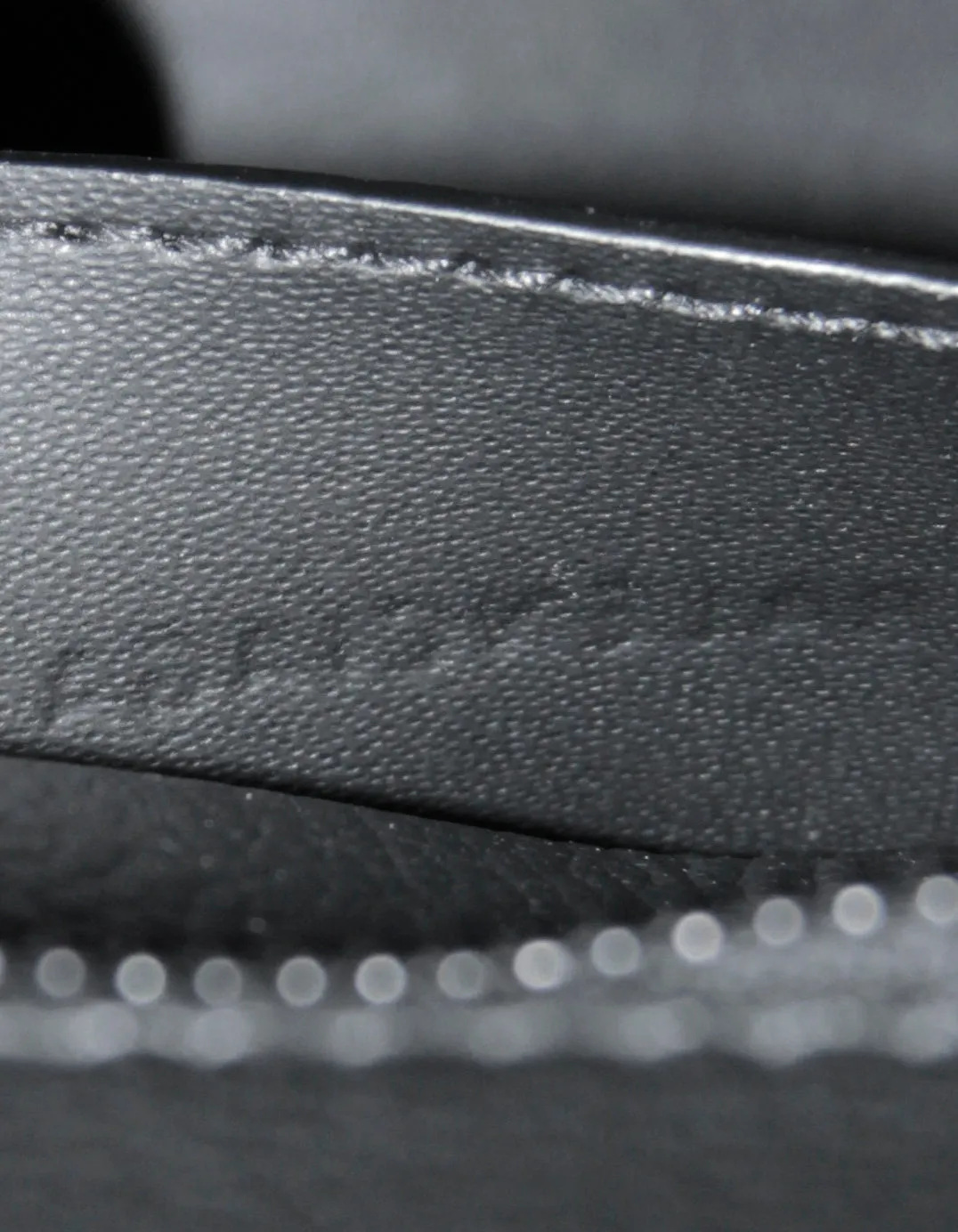 Balenciaga Black Grained Calfskin Neo Classic Hardware S City Crossbody Bag
