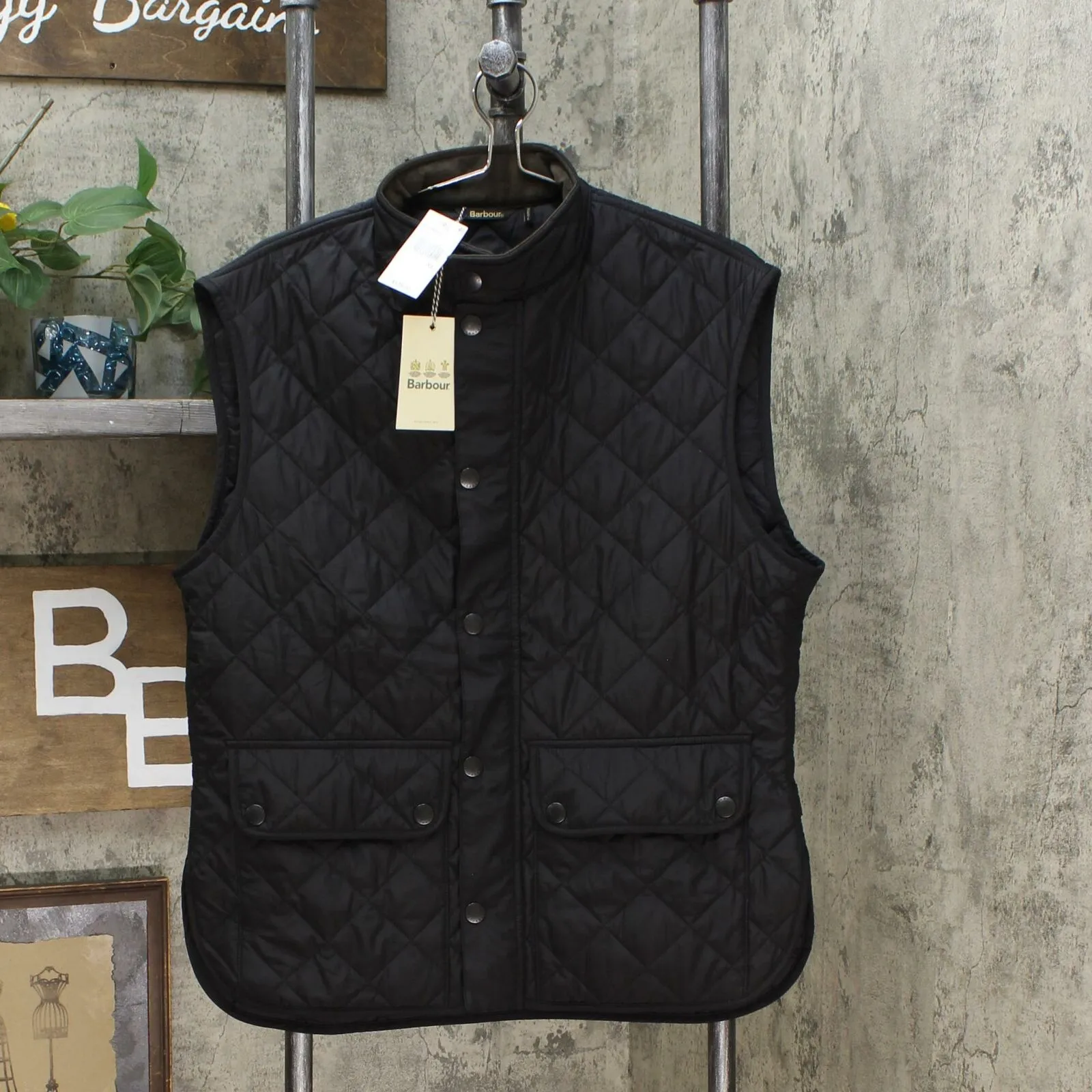 Barbour Men's Lowerdale Quilted Vest