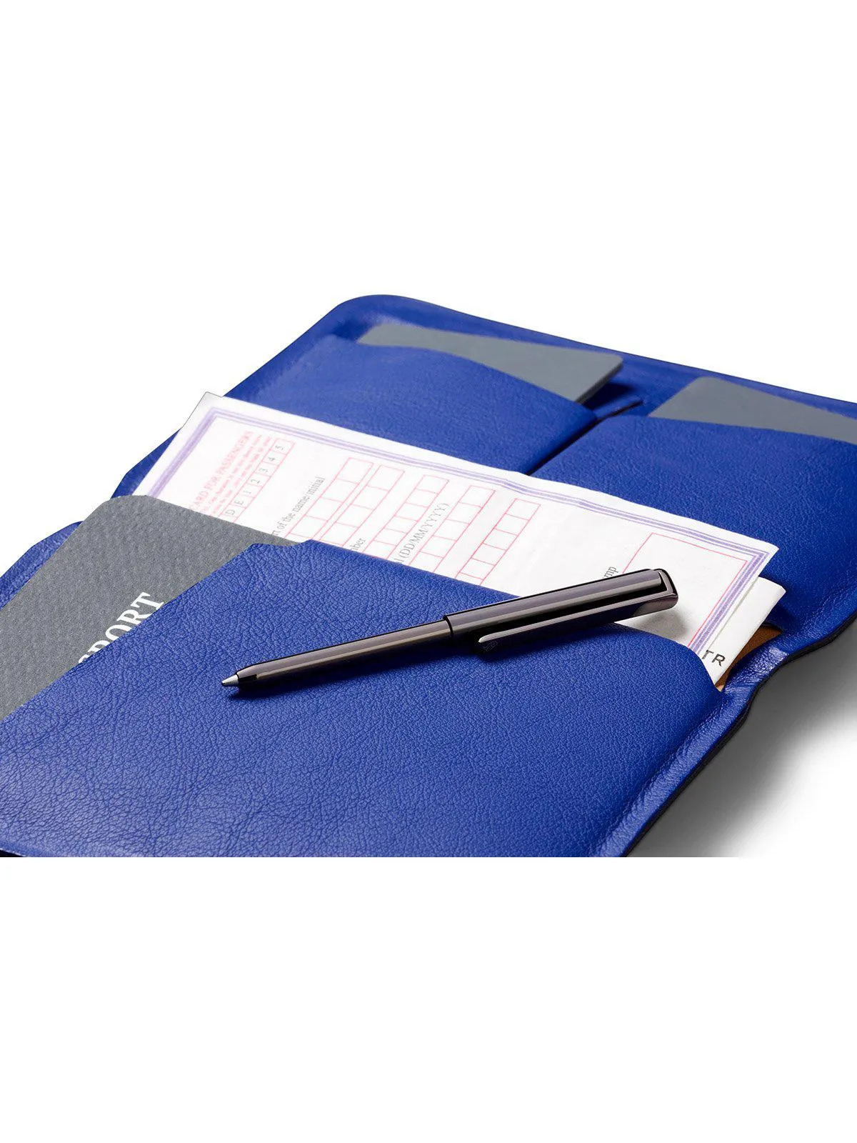 Bellroy APEX Passport Cover Pepperblue