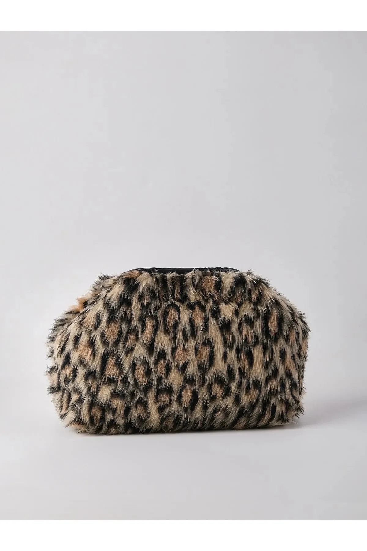 Bold Brown Leopard Print Plush Clutch Handbag