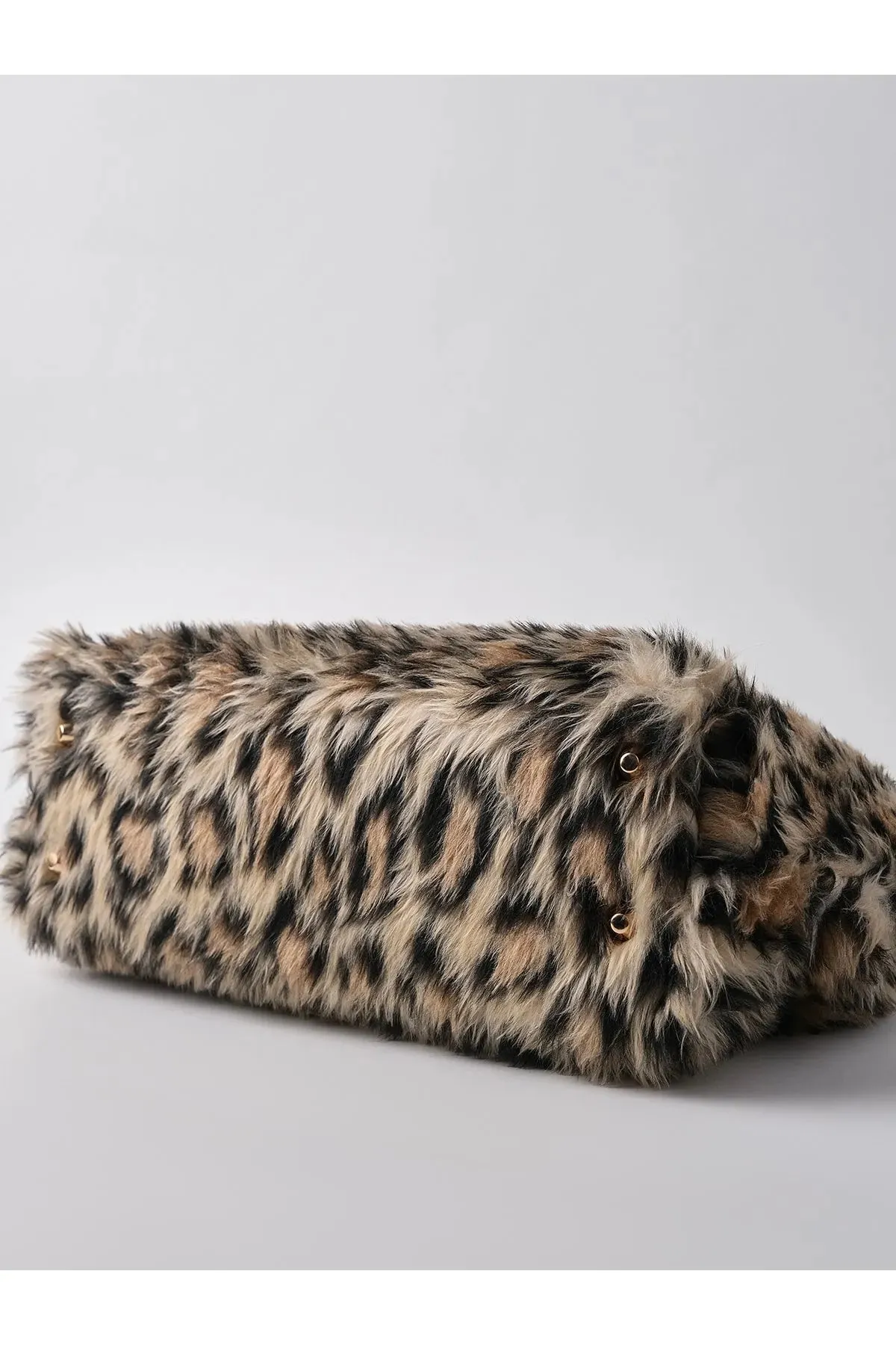 Bold Brown Leopard Print Plush Clutch Handbag