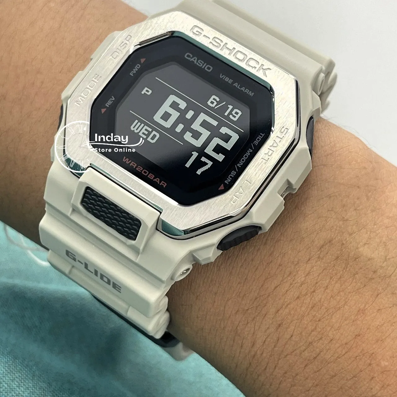 Casio G-Shock G-Lide Men's Watch GBX-100-8 Shock Resistant Mineral Glass Mobile Link Bluetooth