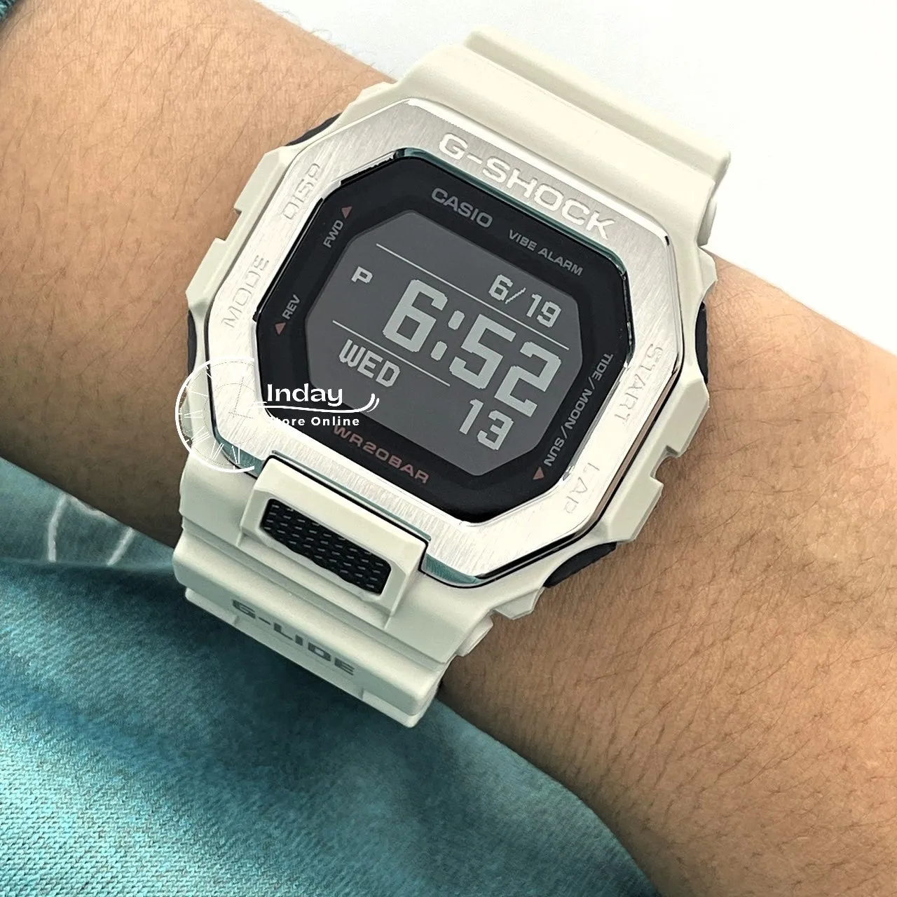 Casio G-Shock G-Lide Men's Watch GBX-100-8 Shock Resistant Mineral Glass Mobile Link Bluetooth