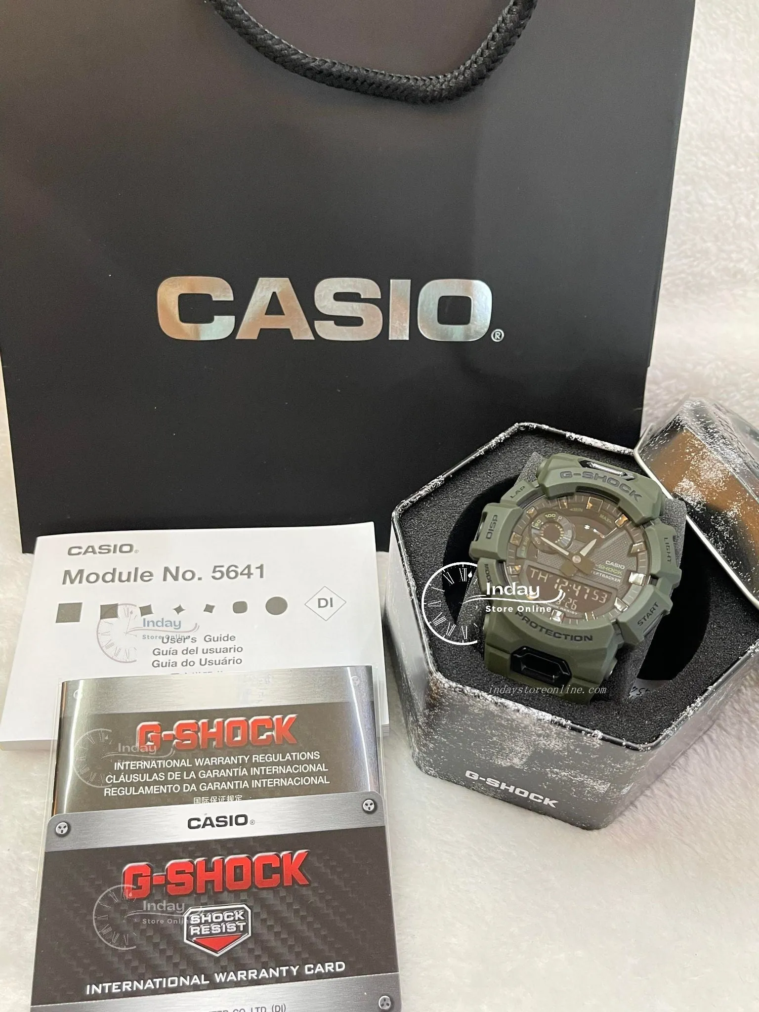 Casio G-Shock  G-SQUAD Men's Watch GBA-900UU-3A Analog-Digital GBA-900 Series