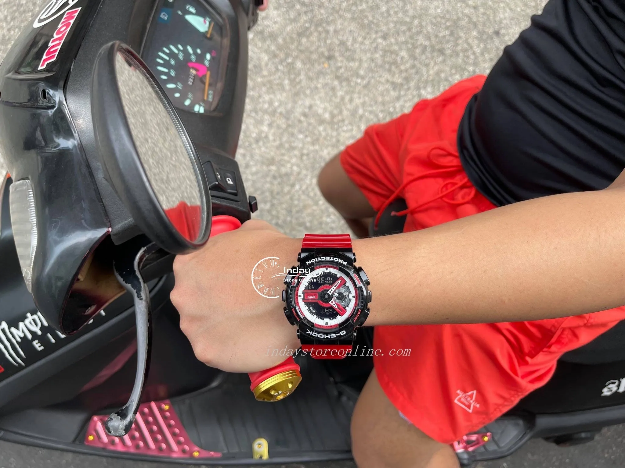 Casio G-Shock Men's Watch GA-110RB-1A Analog-Digital GA-110 Series Mineral Glass Resin Band
