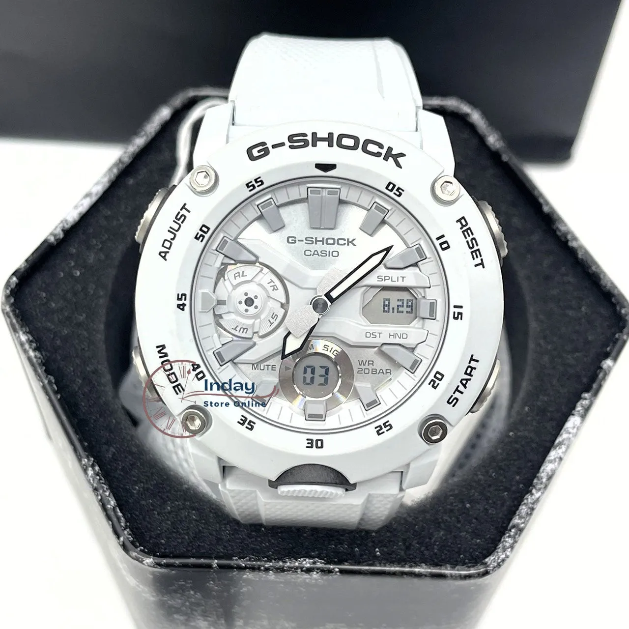 Casio G-Shock Men's Watch GA-2000S-7A Analog-Digital Shock Resistant Shock Resistant Carbon Core Guard Structure