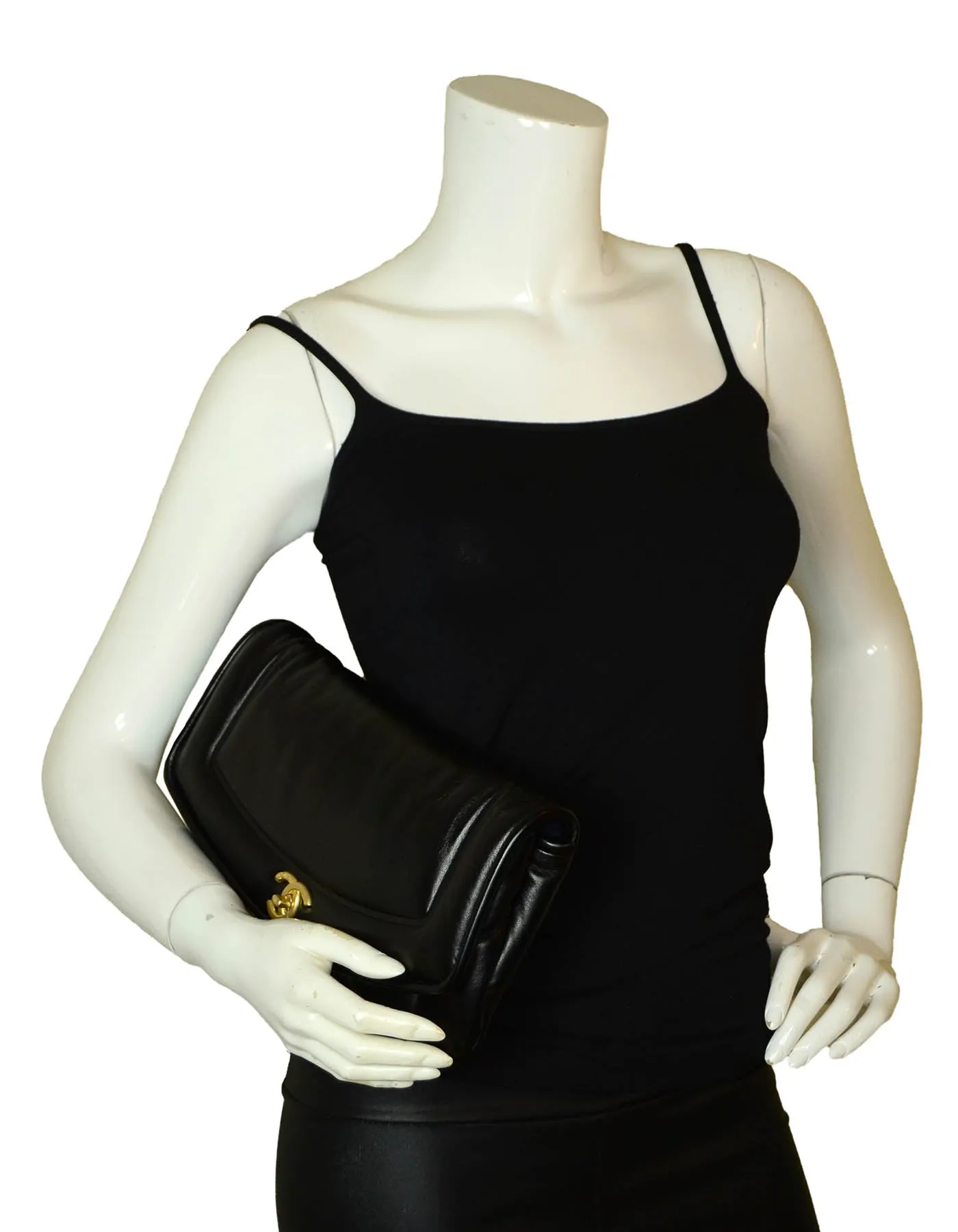 Chanel 2019 NWT Black Shiny Lambskin Vintage Puffy Clutch Bag