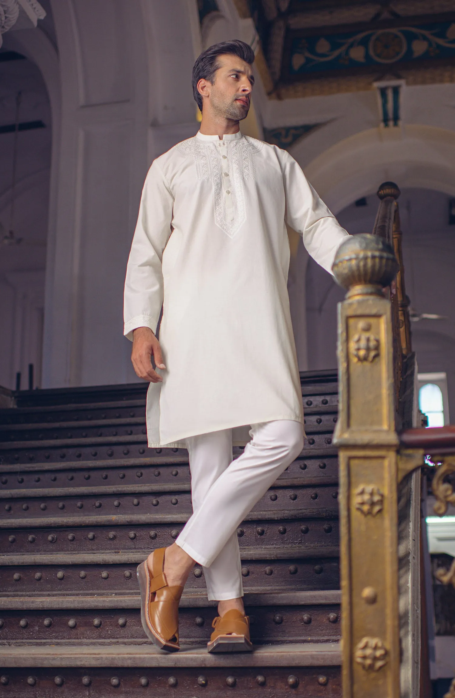 Embroidered Mens Kurta