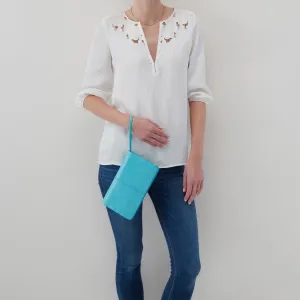 Evolve Clutch/Wristlet