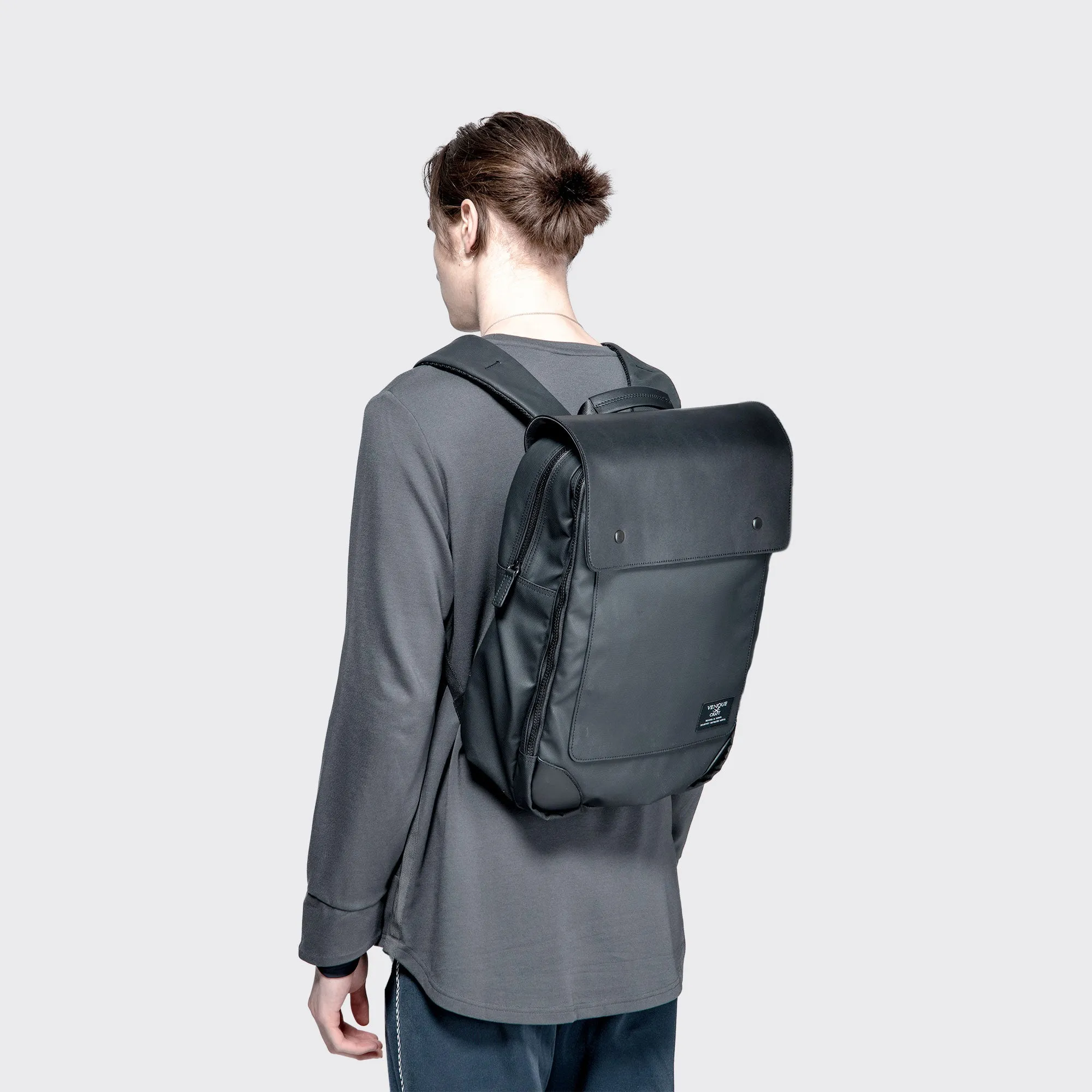 FLATSQUARE BACKPACK 20L