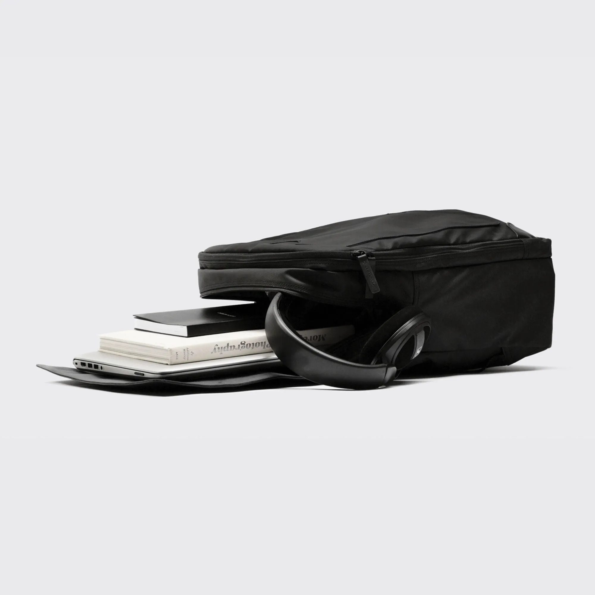 FLATSQUARE BACKPACK 20L