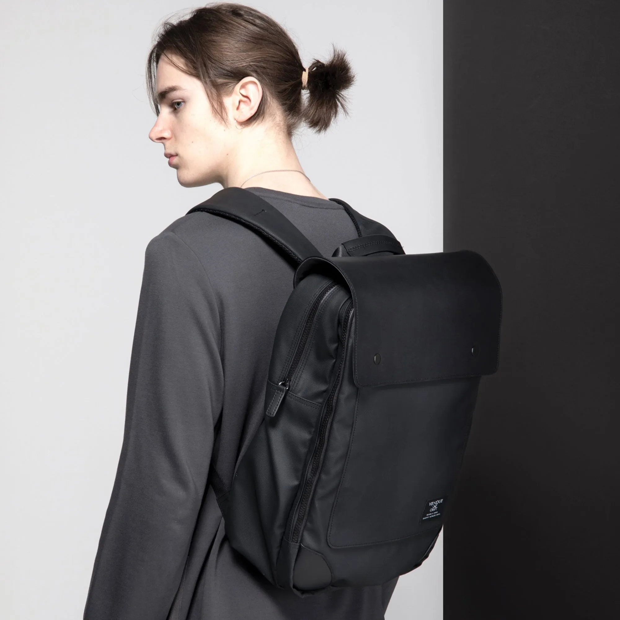 FLATSQUARE BACKPACK 20L