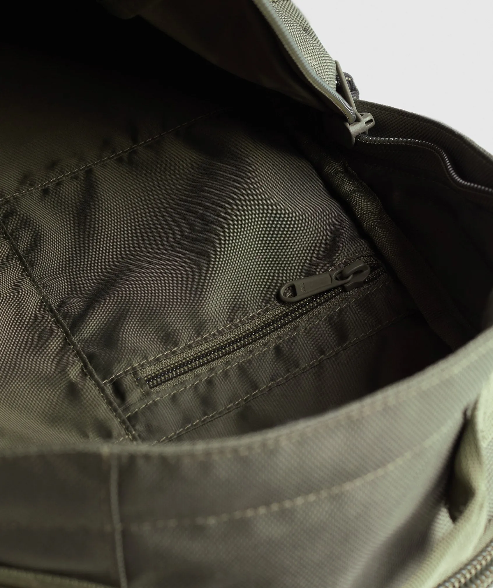 Gymshark Pursuit Backpack - Base Green/ Winter Olive
