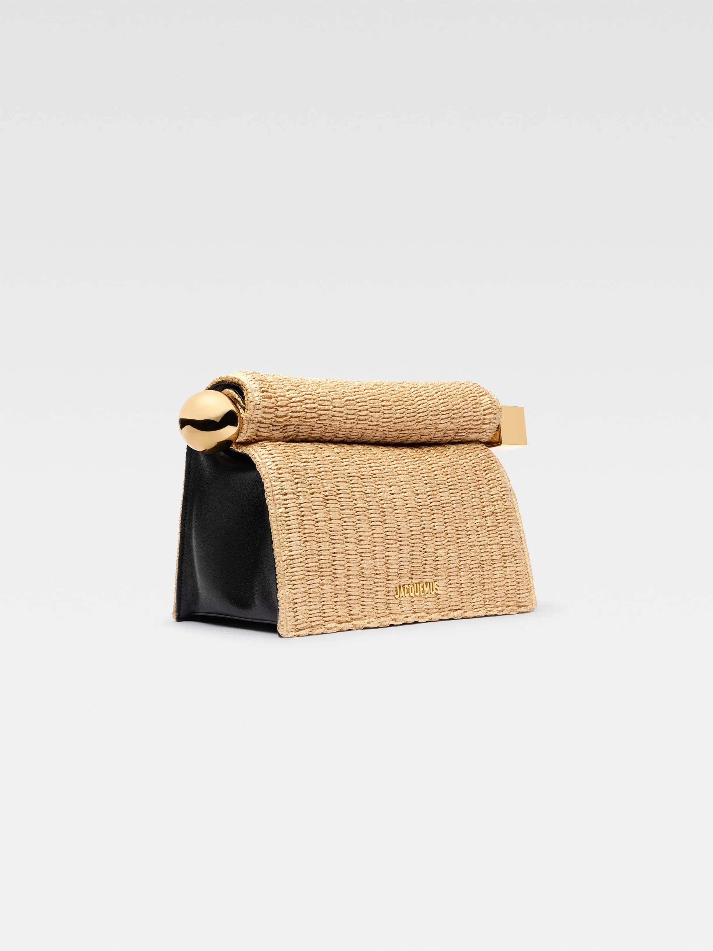 Jacquemus La Pochette Rond Carre iin Natural/Black