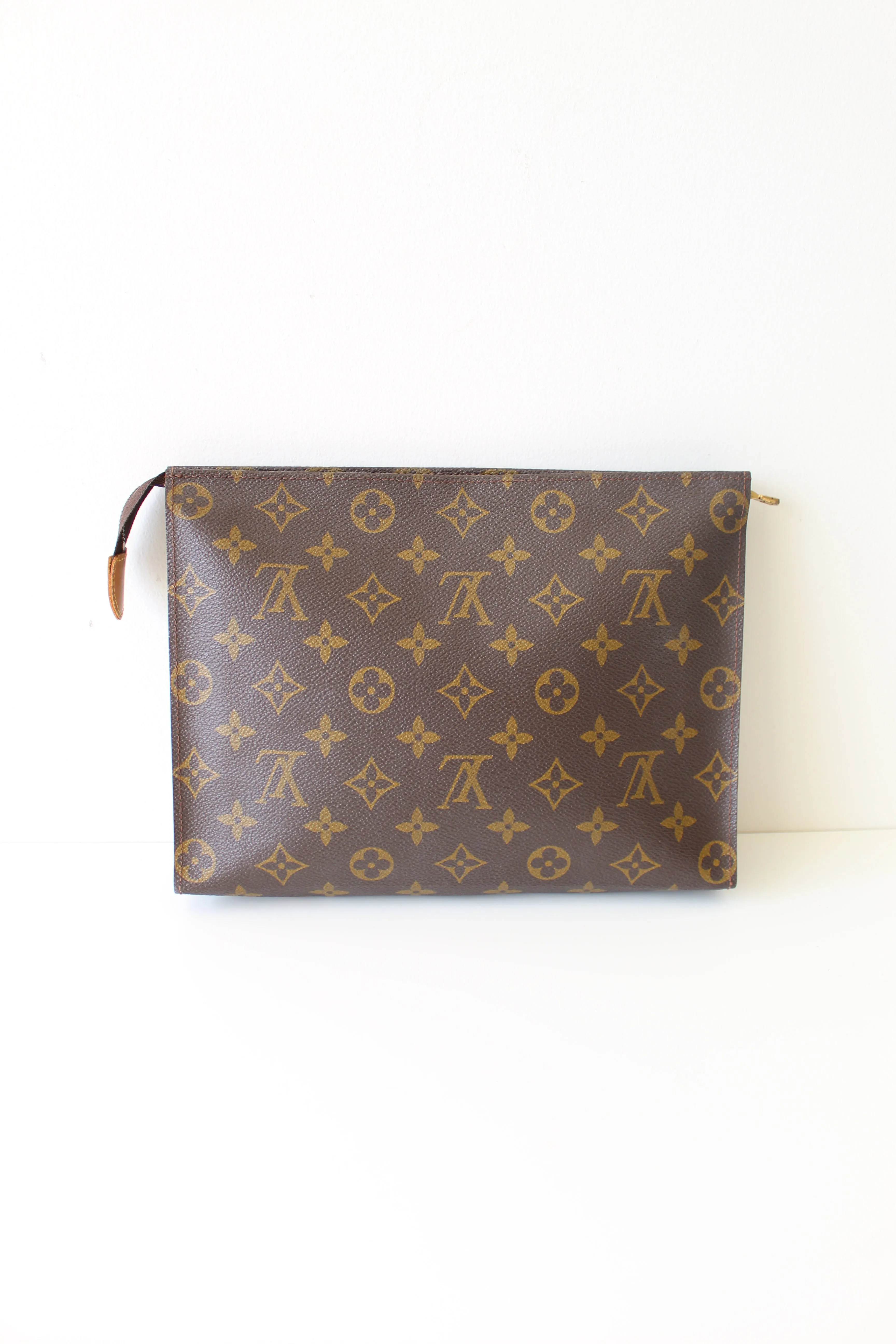 Louis Vuitton Clutch 26 Pouch