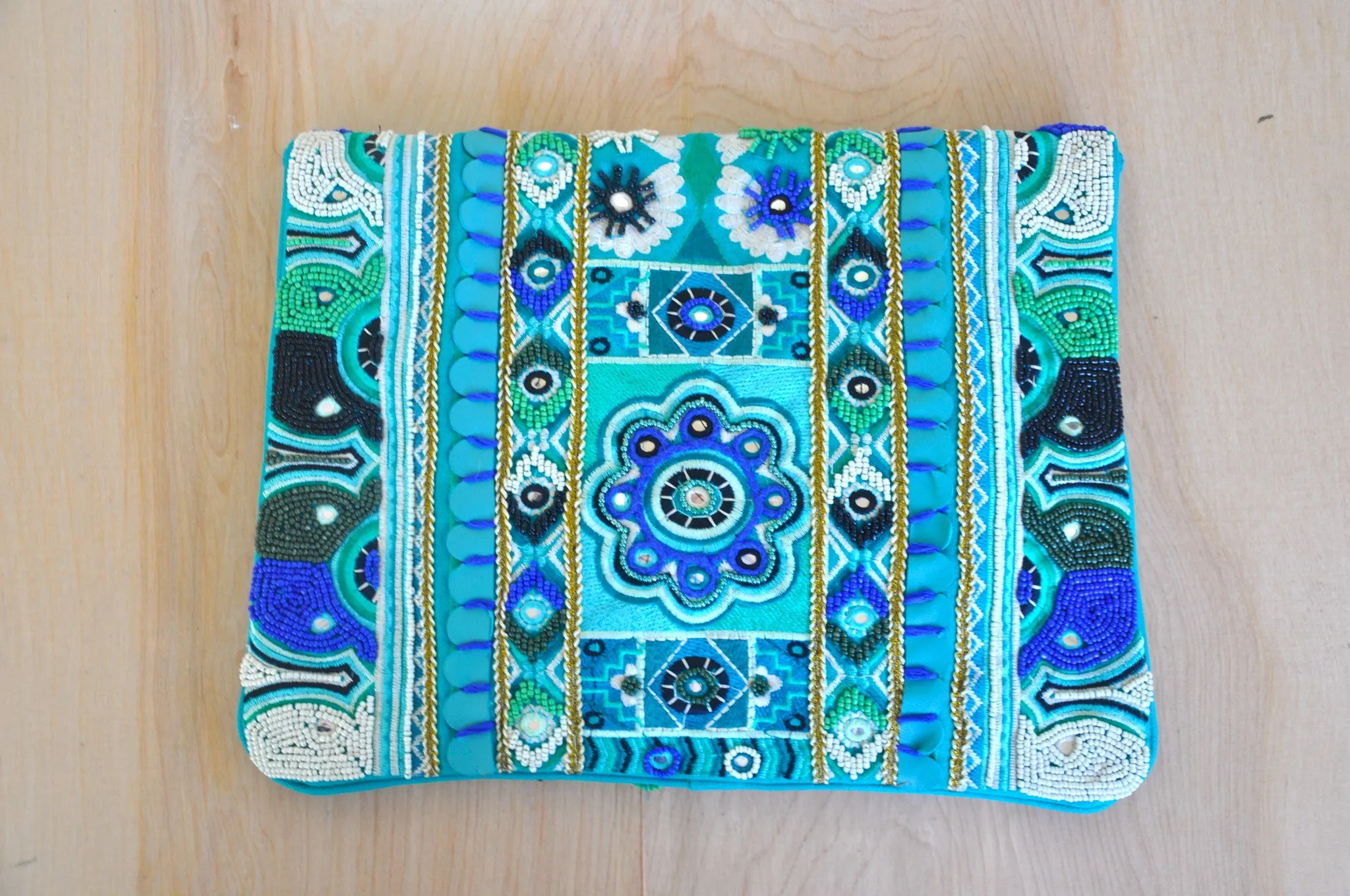 The Glam Clutch