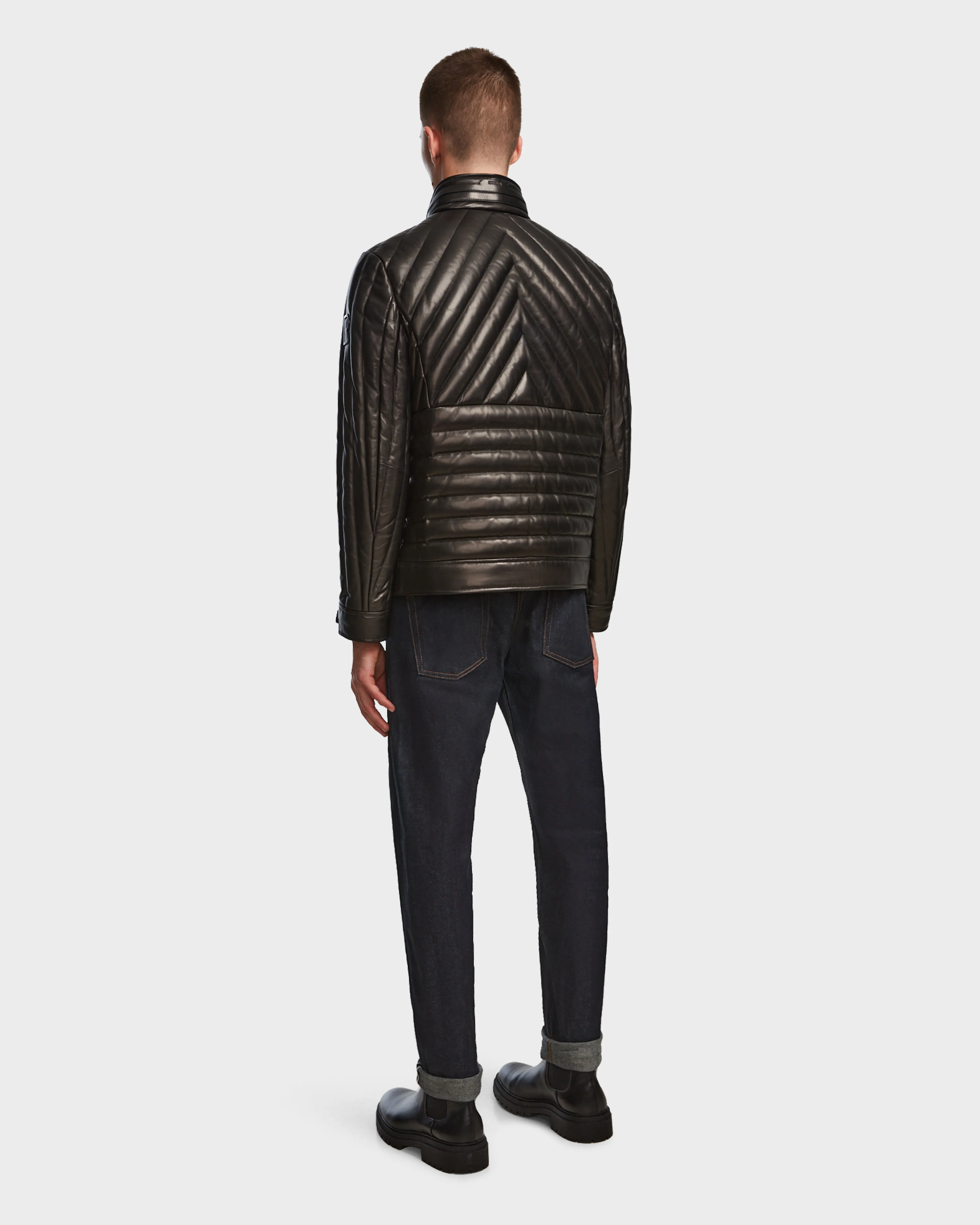 THOM - 6124594 Black