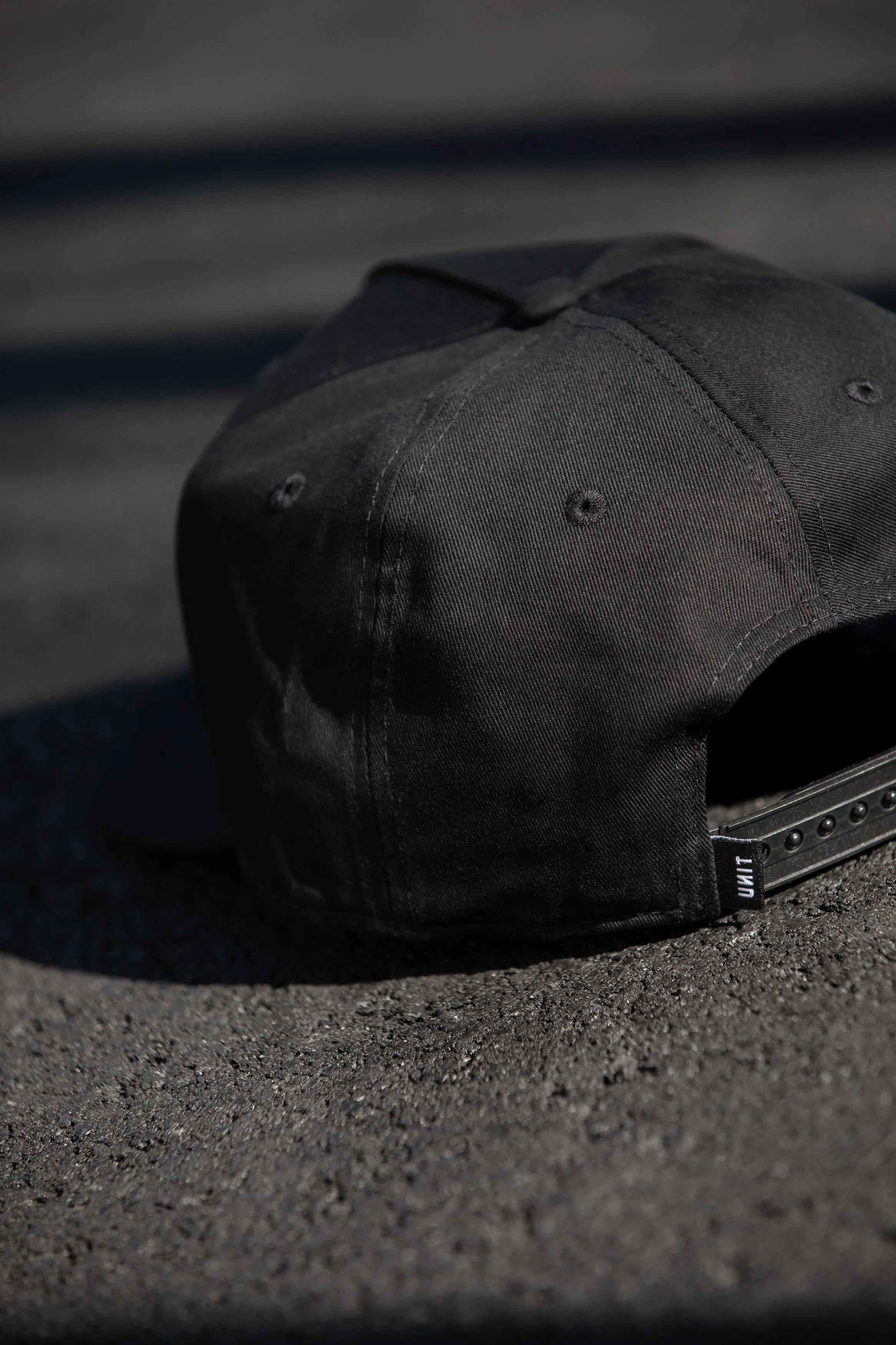UNIT Mens Frontline Snapback Cap
